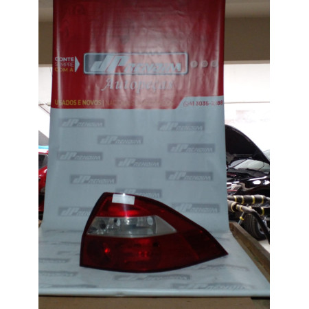 Lanterna Lado Direito Chevrolet Prisma C-22 Ano 2006 2007 2008 2009 2010 2011 2012 - Usado