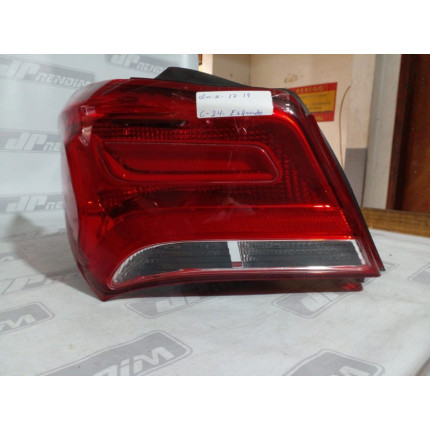 Lanterna Lado Esquerdo Chevrolet Ônix C-24 Ano 2017 2018 2019 - Usado
