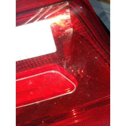 Lanterna Lado Esquerdo Chevrolet Prisma Fumê C-26 Ano 2017 2018 2019 - Usado
