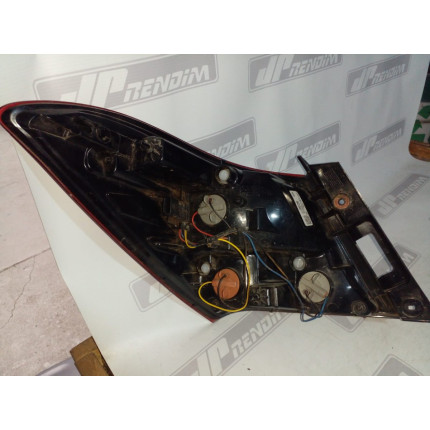 Lanterna Lado Direito Chevrolet Prisma Fumê C-27 Ano 2017 2018 2019 - Usado