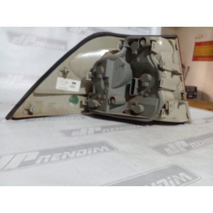 Lanterna Lado Direito Chevrolet Vectra Sedan C-30 Ano 2006 2007 2008 2009 2010 2011 - Usado