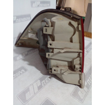 Lanterna Lado Direito Chevrolet Vectra Sedan C-30 Ano 2006 2007 2008 2009 2010 2011 - Usado