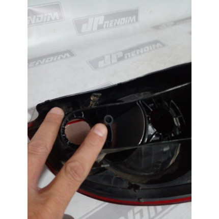 Lanterna Lado Esquerdo Chevrolet Celta C-36 Ano 2006 2007 2008 2009 2010 a 2015 - Usado