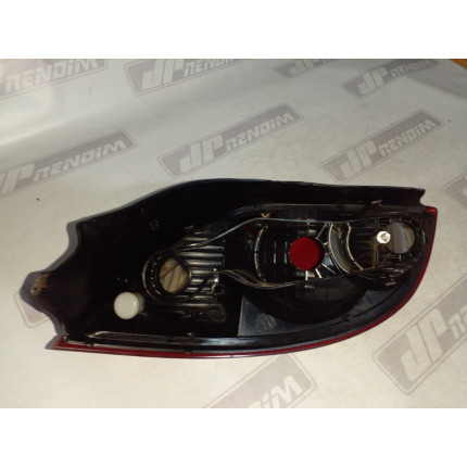 Lanterna Lado Direito Chevrolet Celta Fumê C-38 Ano 2006 2007 2008 2009 2010 a 2015 - Usado