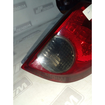 Lanterna Lado Direito Chevrolet Celta Fumê C-38 Ano 2006 2007 2008 2009 2010 a 2015 - Usado
