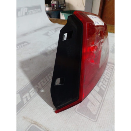 Lanterna Lado Direito Chevrolet Cruze Sedan Tampa Traseira C-45 Ano 2017 2018 2019 2021 2021 - Usado