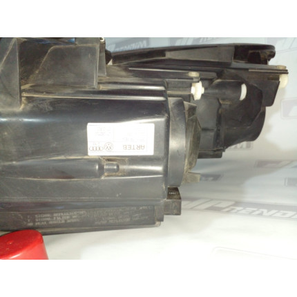Farol Direito VW Fox Vw-31 Ano 2015 2016 2017 2018 2019 2020 2021 - Usado