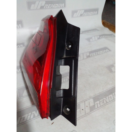 Lanterna Lado Esquerdo Chevrolet Prisma C-56 Ano 2017 2018 2019 - Usado