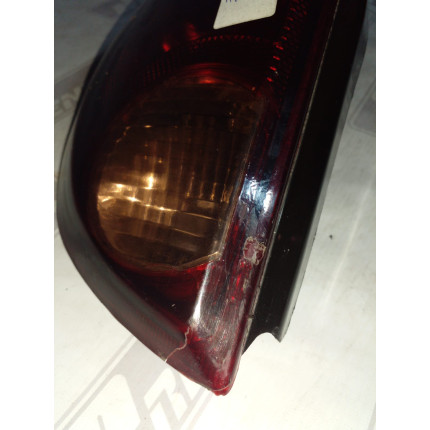 Lanterna Lado Esquerdo Chevrolet Celta Fumê C-58 Ano 2006 2007 2008 2009 2010 a 2015 - Usado