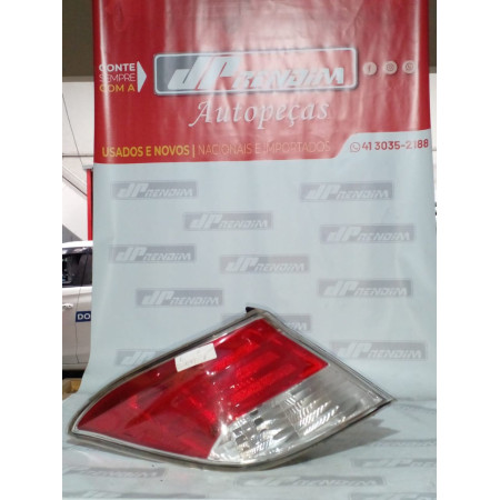 Lanterna Lado Esquerdo Chevrolet Prisma C-59 Ano 2013 2014 2015 2016 2017 2018 - Usado