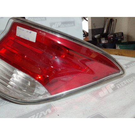 Lanterna Lado Direito Chevrolet Prisma C-60 Ano 2013 2014 2015 2016 2017 2018 - Usado