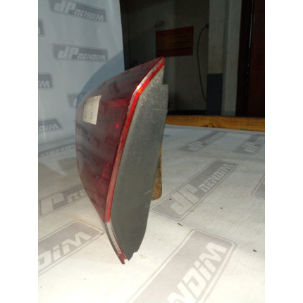 Lanterna Lado Direito Chevrolet Cobalt Tampa Traseira C-61 Ano 2016 2017 2018 2019 2020 - Usado