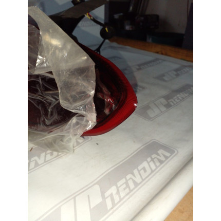 Lanterna Lado Direito Chevrolet Ônix Hatch C-64 Ano 2020 2021 2022 2023 - Novo