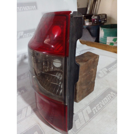 Lanterna Lado Esquerdo Chevrolet Montana Fumê C-66 Ano 2010 2011 2012 2013 2014 2015 2016 2017 - Usado