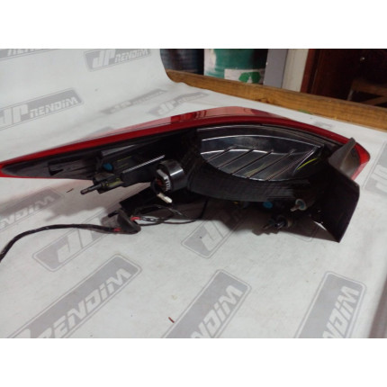 Lanterna Lado Direito Chevrolet Ônix Sedan LS C-69 Ano 2020 2021 2022 - Usado