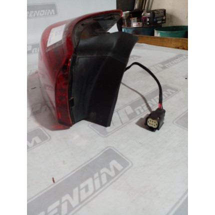 Lanterna Lado Esquerdo Chevrolet Ônix Plus C-70 Ano 2020 - Usado