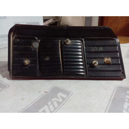 Lanterna Lado Direito Fiat Strada Aplique Tampa Traseira Fi-01 Ano 2008 2009 2010 2011 2012 2012 - Usado