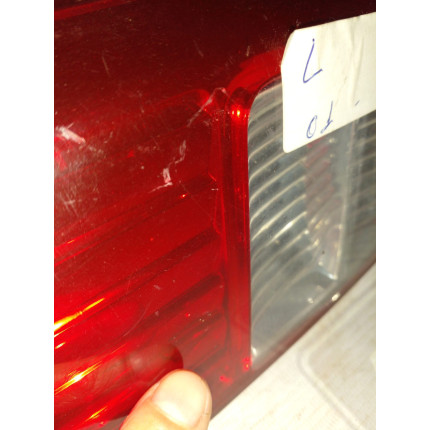 Lanterna Lado Direito Fiat Strada Aplique Tampa Traseira Fi-01 Ano 2008 2009 2010 2011 2012 2012 - Usado