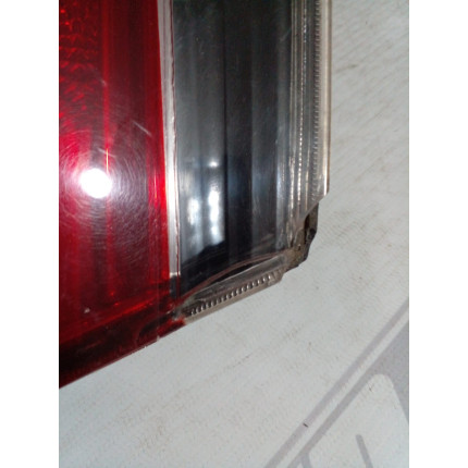 Lanterna Lado Esquerdo Fiat Siena Porta Malas Fi-04 Ano 2008 2009 2010 2011 2012 - Usado