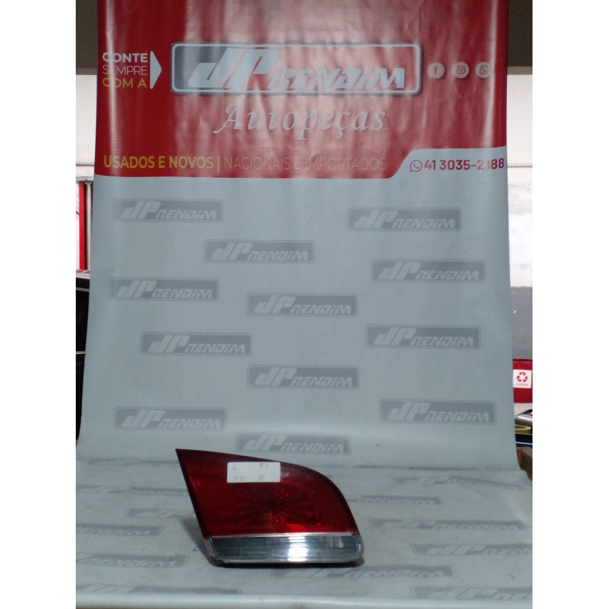 Lanterna Lado Esquerdo Fiat Siena Porta Malas Fi-04 Ano 2008 2009 2010 2011 2012 - Usado