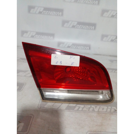 Lanterna Lado Esquerdo Fiat Siena Porta Malas Fi-05 Ano 2008 2009 2010 2011 2012 - Usado