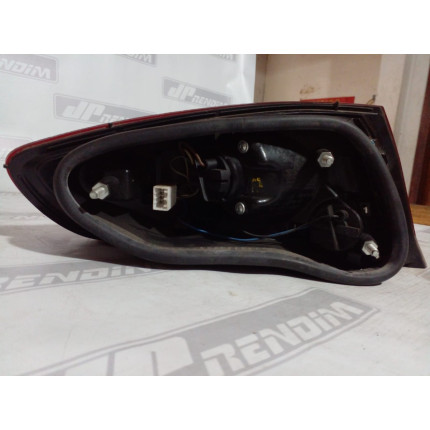 Lanterna Lado Direito Fiat Siena Fi-10 Ano 2008 2009 2010 2011 2012 - Usado