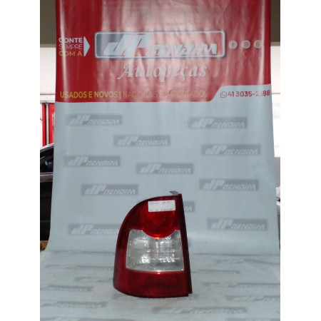 Lanterna Lado Esquerdo Fiat Strada Fi-12 Ano 2008 2009 2010 2011 2012 2013 2014 2015 a 2020 - Usado