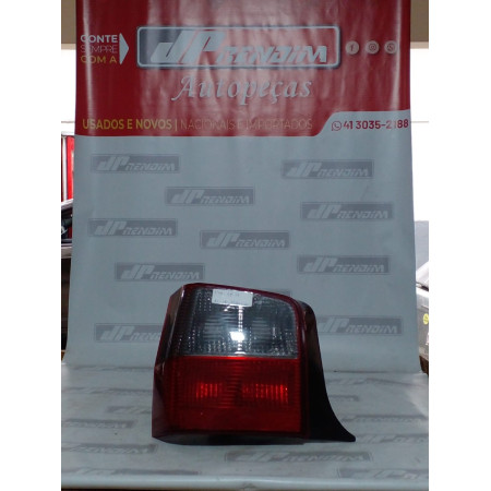 Lanterna Lado Esquerdo Fiat Uno Fumê Fi-15 Ano 2004 2005 2006 2007 2008 2009 2010 a 2013 - Usado
