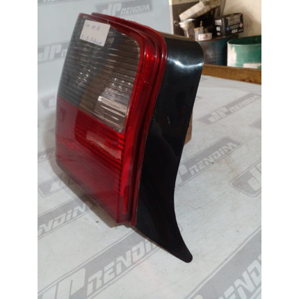 Lanterna Lado Esquerdo Fiat Uno Fumê Fi-15 Ano 2004 2005 2006 2007 2008 2009 2010 a 2013 - Usado