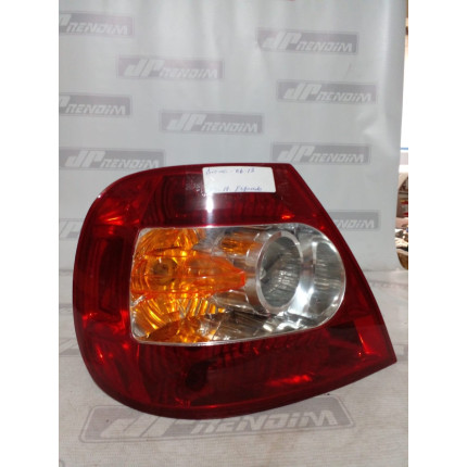 Lanterna Lado Esquerdo Fiat Siena Fi-19 Ano 2006 2007 2008 2009 2010 2011 2012 - Usado