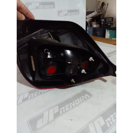 Lanterna Lado Esquerdo Fiat Palio Fi-20 Ano 2001 2002 2003 2004 - Usado