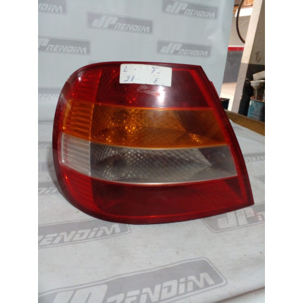 Lanterna Lado Esquerdo Fiat Siena Fi-21 Ano 2001 2002 2003 2004 2005 - Usado