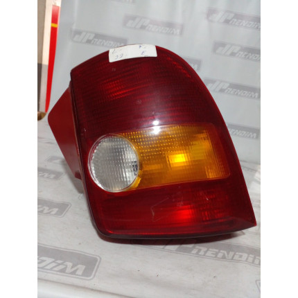 Lanterna Lado Esquerdo Fiat Palio Young Fi-22 Ano 1996 1997 1998 1999 2000 - Usado