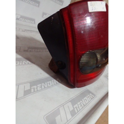 Lanterna Lado Esquerdo Fiat Palio Young Fumê Fi-23 Ano 1996 1997 1998 1999 2000 - Usado