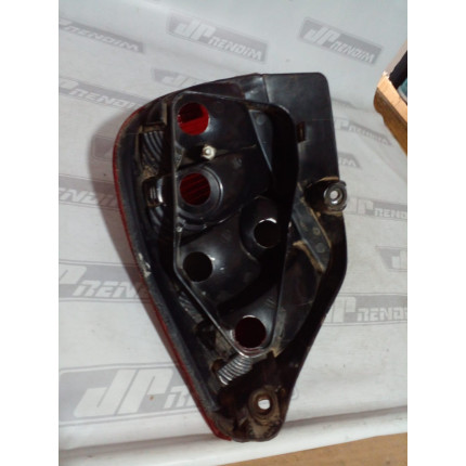 Lanterna Lado Esquerdo Fiat Palio Young Fumê Fi-23 Ano 1996 1997 1998 1999 2000 - Usado