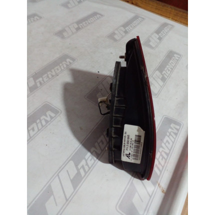 Lanterna Lado Esquerdo Fiat Grand Siena Porta Malas Fi-30 Ano 2014 2015 2016 2017 - Usado