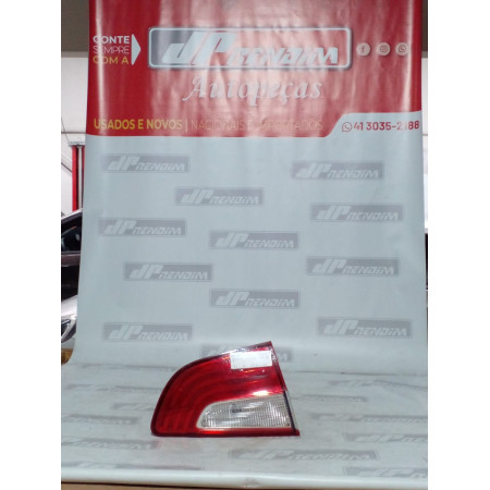 Lanterna Lado Esquerdo Fiat Grand Siena Porta Malas Fi-30 Ano 2014 2015 2016 2017 - Usado