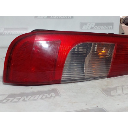 Lanterna Lado Esquerdo Ford Fiesta Hatch Fo-24 Ano 2003 2004 2005 2006 2007 - Usado