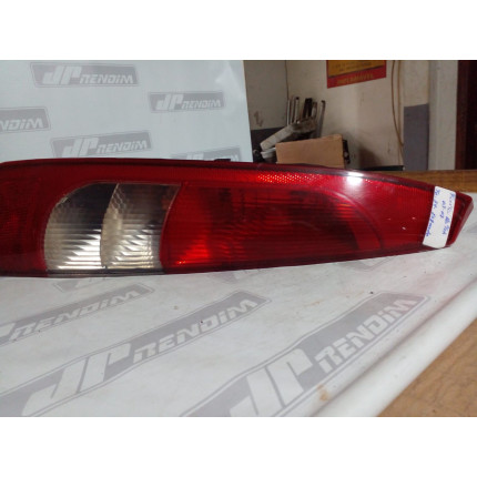 Lanterna Lado Esquerdo Ford Fiesta Hatch Fo-24 Ano 2003 2004 2005 2006 2007 - Usado