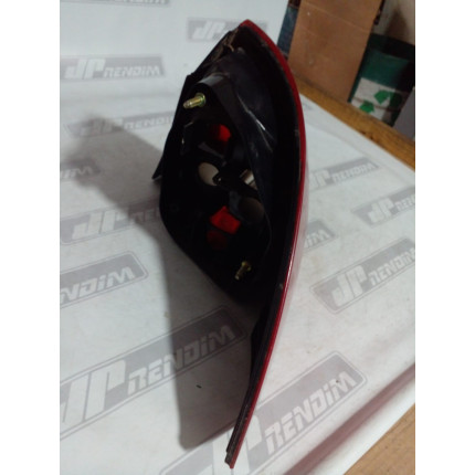 Lanterna lado Esquerdo Ford Fiesta Sedan Fo-27 Ano 2005 2006 2007 2008 2009 2010 - Usado