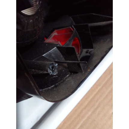 Lanterna lado Esquerdo Ford Fiesta Sedan Fo-27 Ano 2005 2006 2007 2008 2009 2010 - Usado