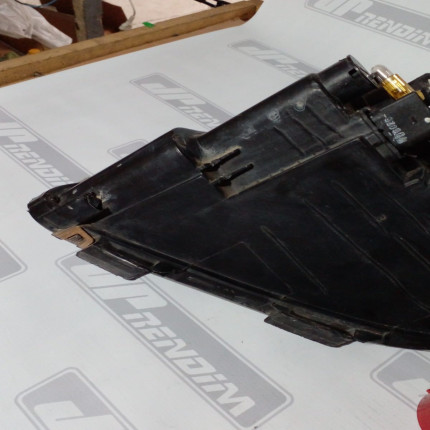 Farol Direito VW Gol-Voyage G5 Vw-43 Ano 2009 2010 2011 2012 - Usado