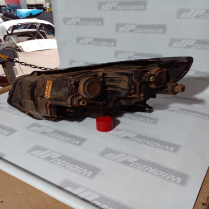 Farol Direito VW Gol-Voyage-Saveiro G8 Vw-44 Ano 2017 2018 2019 2020 2021 2022 - Usado
