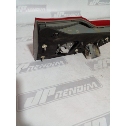 Lanterna Lado Direito Honda City Tampa Traseira H-19 Ano 2014 2015 2016 2017 2018 - Usado