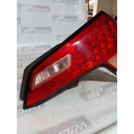 Lanterna Lado Direito Honda HR-v Tampa Traseira H-23 Ano 2016 2017 2018 - Usado