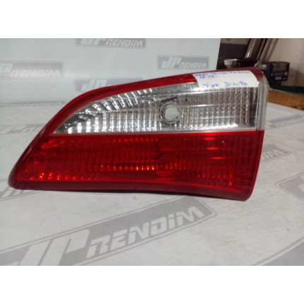 Lanterna Lado Direito Hyundai HB20 Tampa Traseira Hy-04 Ano 2012 2013 2014 2015 - Usado