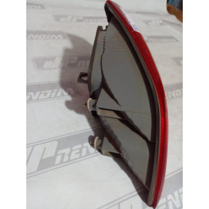 Lanterna Lado Direito Hyundai HB20 Tampa Traseira Hy-04 Ano 2012 2013 2014 2015 - Usado