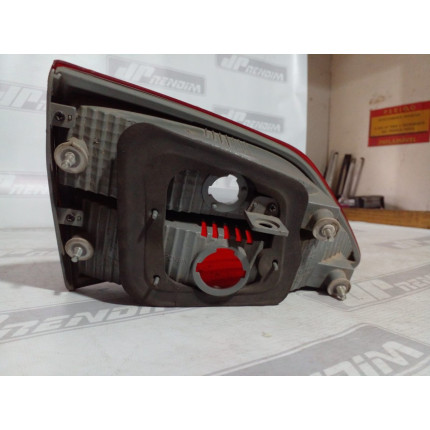 Lanterna Lado Direito Hyundai HB20 Tampa Traseira Hy-04 Ano 2012 2013 2014 2015 - Usado
