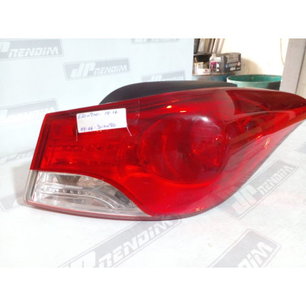 Lanterna Lado Direito Hyundai Elantra Hy-06 Ano 2014 2015 2016 - Usado