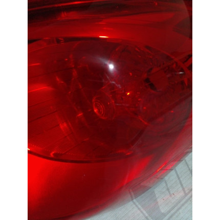 Lanterna Lado Direito Hyundai Elantra Hy-06 Ano 2014 2015 2016 - Usado